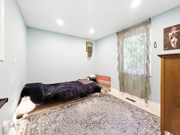 Photo 16 at 757 Srigley Street, College Manor, Newmarket