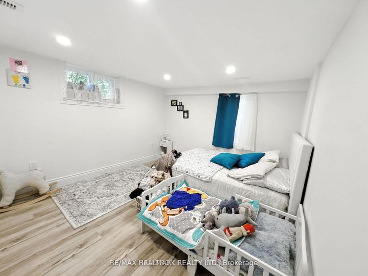 Photo 25 at 757 Srigley Street, College Manor, Newmarket