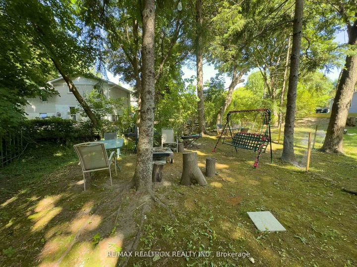 Photo 29 at 757 Srigley Street, College Manor, Newmarket