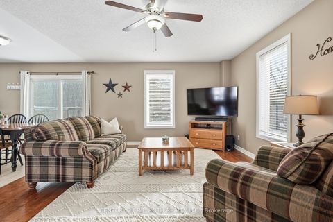 Photo 7 at 189 Pringle Drive, Edgehill Drive, Barrie