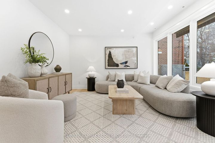 Photo 10 at 221 Richview Avenue, Forest Hill South, Toronto