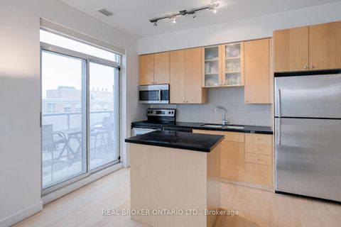 Photo 3 at 909 - 1005 King Street W, Niagara, Toronto