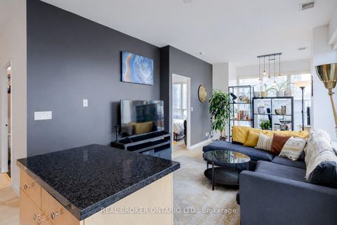 Photo 4 at 909 - 1005 King Street W, Niagara, Toronto