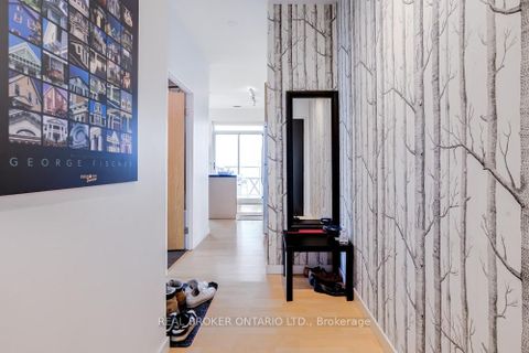 Photo 10 at 909 - 1005 King Street W, Niagara, Toronto