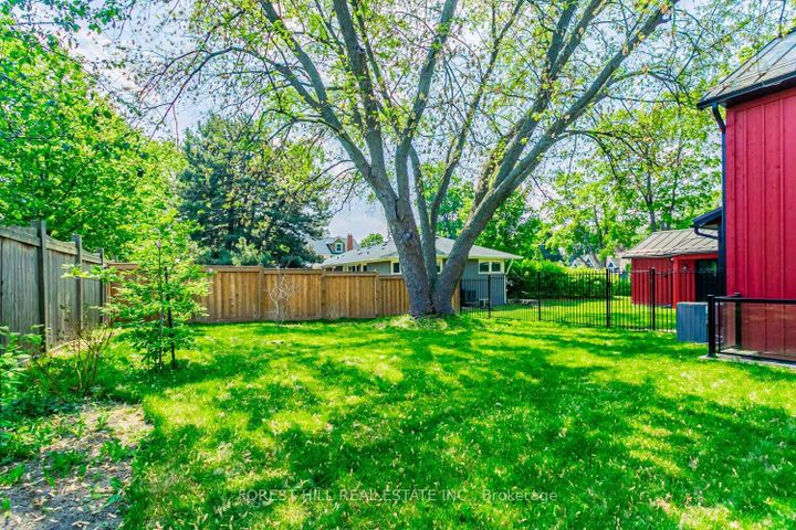 Photo 39 at 7089 Second Line W, Meadowvale Village, Mississauga