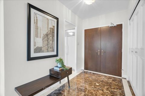 Photo 1 at 303 - 350 Lonsdale Road, Forest Hill South, Toronto