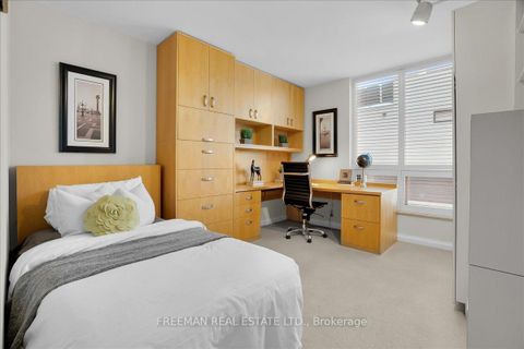 Photo 15 at 303 - 350 Lonsdale Road, Forest Hill South, Toronto