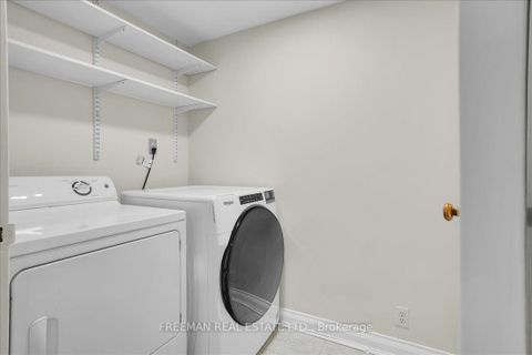 Photo 17 at 303 - 350 Lonsdale Road, Forest Hill South, Toronto