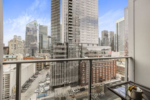 Photo 20 at LPH30 - 21 Nelson Street, Waterfront Communities C1, Toronto