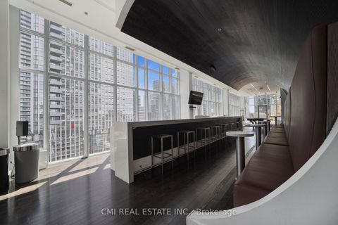 Photo 22 at LPH30 - 21 Nelson Street, Waterfront Communities C1, Toronto