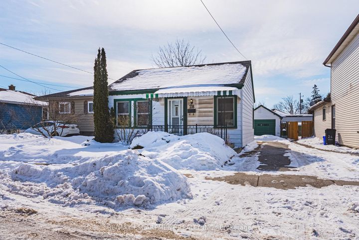 Photo 0 at 28 Munn Street, Raleigh, Hamilton