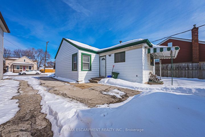 Photo 20 at 28 Munn Street, Raleigh, Hamilton