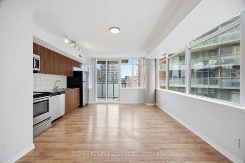 Photo 11 at 419 - 20 Joe Shuster Way, South Parkdale, Toronto