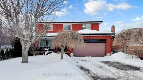 Photo 1 at 94 Madawaska Avenue, Newtonbrook East, Toronto