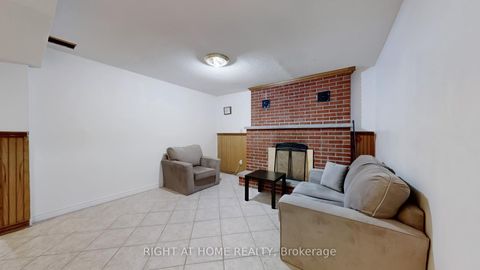 Photo 15 at 94 Madawaska Avenue, Newtonbrook East, Toronto