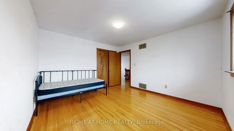 Photo 17 at 94 Madawaska Avenue, Newtonbrook East, Toronto