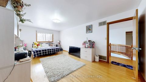 Photo 22 at 94 Madawaska Avenue, Newtonbrook East, Toronto