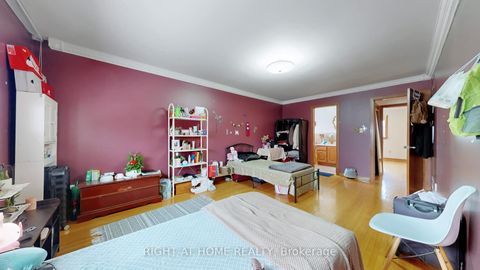 Photo 28 at 94 Madawaska Avenue, Newtonbrook East, Toronto