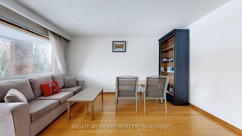 Photo 39 at 94 Madawaska Avenue, Newtonbrook East, Toronto