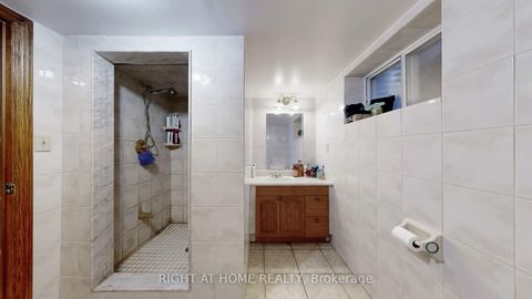 Photo 45 at 94 Madawaska Avenue, Newtonbrook East, Toronto