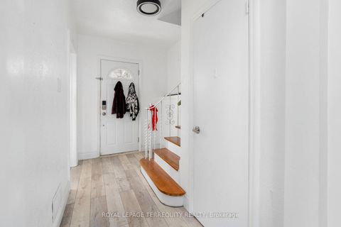 Photo 2 at 64 Pelmo Crescent, Pelmo Park W4, Toronto