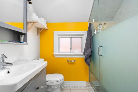 Photo 15 at 64 Pelmo Crescent, Pelmo Park W4, Toronto