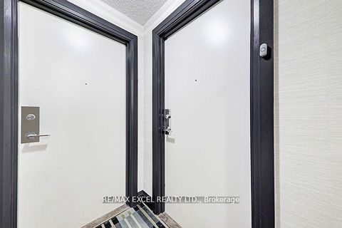 Photo 3 at 608 - 25 Town Centre Crt Street S, Bendale, Toronto