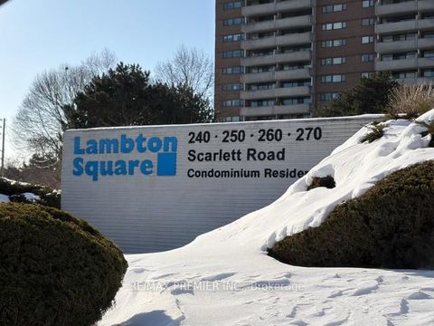 Photo 2 at 904 - 250 Scarlett Road, Smythe, Toronto