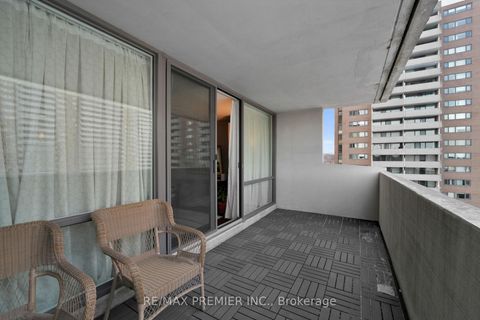 Photo 20 at 904 - 250 Scarlett Road, Smythe, Toronto