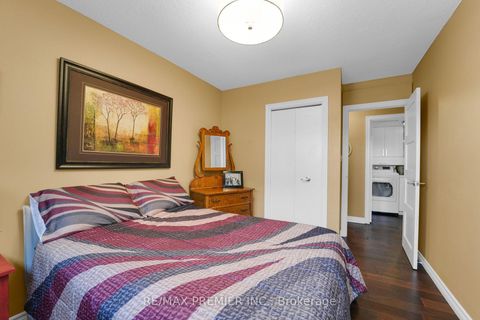 Photo 25 at 904 - 250 Scarlett Road, Smythe, Toronto