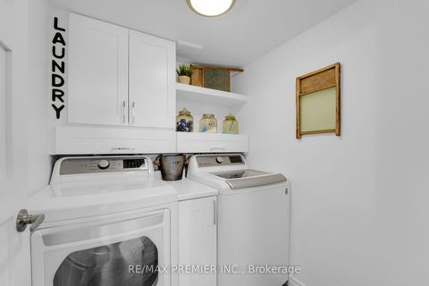 Photo 26 at 904 - 250 Scarlett Road, Smythe, Toronto