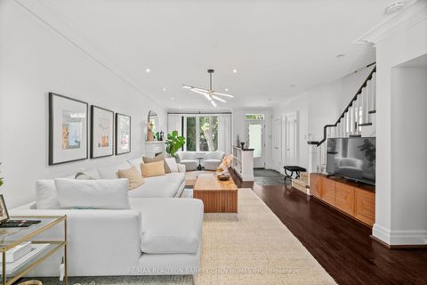 Photo 10 at 141 Latimer Avenue, Lawrence Park South, Toronto