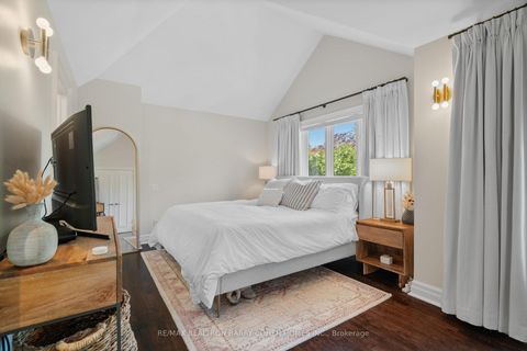 Photo 24 at 141 Latimer Avenue, Lawrence Park South, Toronto