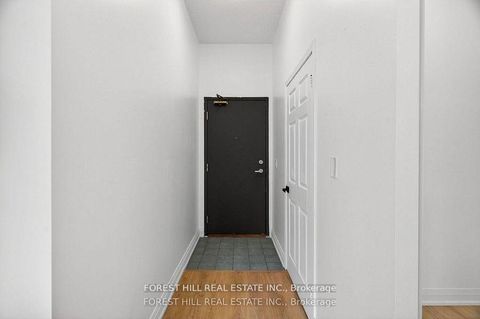 Photo 2 at 102 - 5940 Yonge Street, Newtonbrook West, Toronto