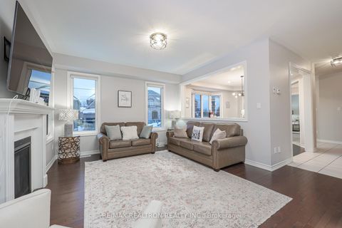 Photo 5 at 30 Terry Crescent, Bowmanville, Clarington