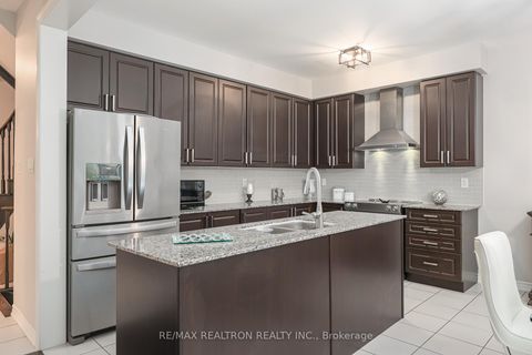 Photo 9 at 30 Terry Crescent, Bowmanville, Clarington