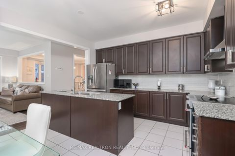 Photo 10 at 30 Terry Crescent, Bowmanville, Clarington