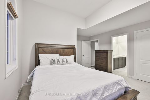 Photo 26 at 30 Terry Crescent, Bowmanville, Clarington