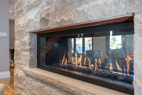 Photo 10 at 80 Forest Grove Drive, Bayview Village, Toronto