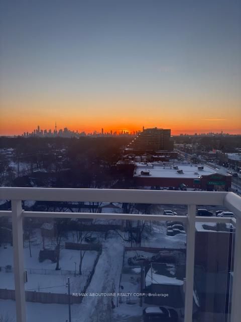 Photo 25 at 802 - 286 Main Street, Danforth, Toronto