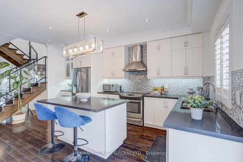 Photo 14 at 1155 Greenwood Avenue, East York, Toronto