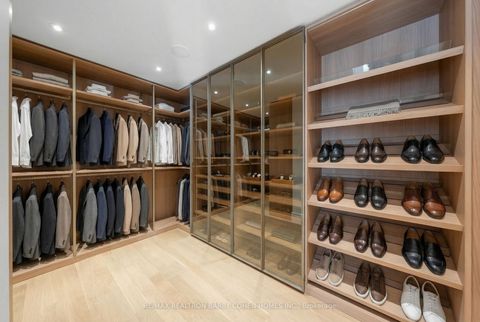 Photo 10 at 103 Old Colony Road, Windfields, Toronto