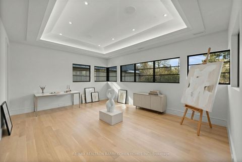 Photo 14 at 103 Old Colony Road, Windfields, Toronto