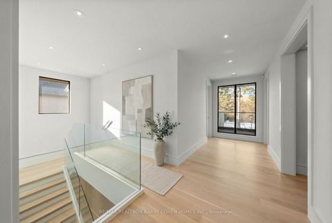 Photo 22 at 103 Old Colony Road, Windfields, Toronto