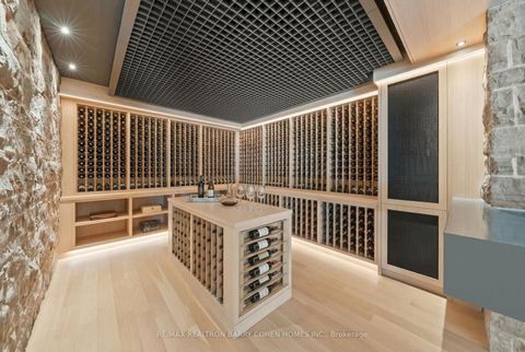 Photo 24 at 103 Old Colony Road, Windfields, Toronto