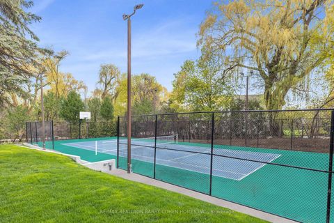 Photo 29 at 103 Old Colony Road, Windfields, Toronto