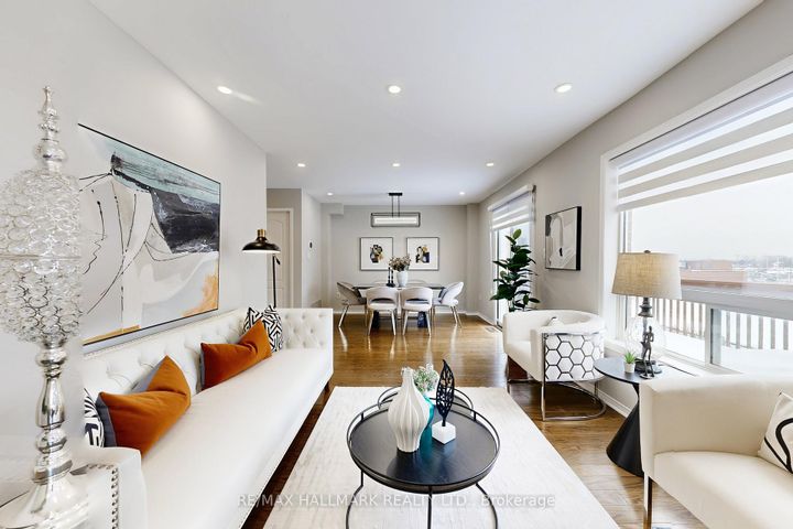 Photo 3 at 129 Knapton Drive, Woodland Hill, Newmarket