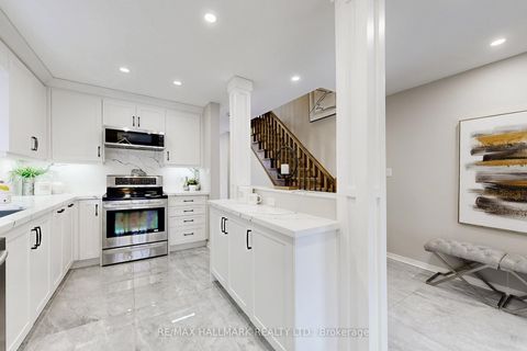 Photo 9 at 129 Knapton Drive, Woodland Hill, Newmarket