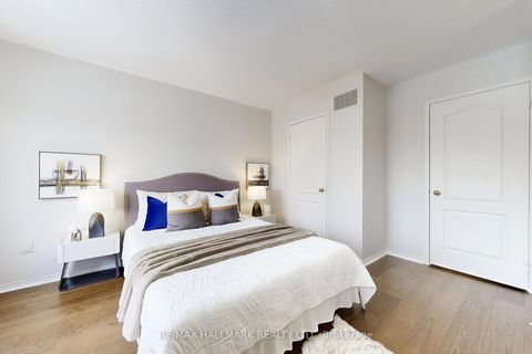 Photo 27 at 129 Knapton Drive, Woodland Hill, Newmarket