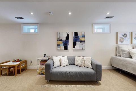 Photo 33 at 129 Knapton Drive, Woodland Hill, Newmarket